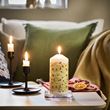 IKEA - VINTERFINT, blok mum, beyaz-altın rengi, 45 saat