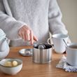 IKEA - BETTHAJ, gıda saklama kutusu, lame, 0,6 lt