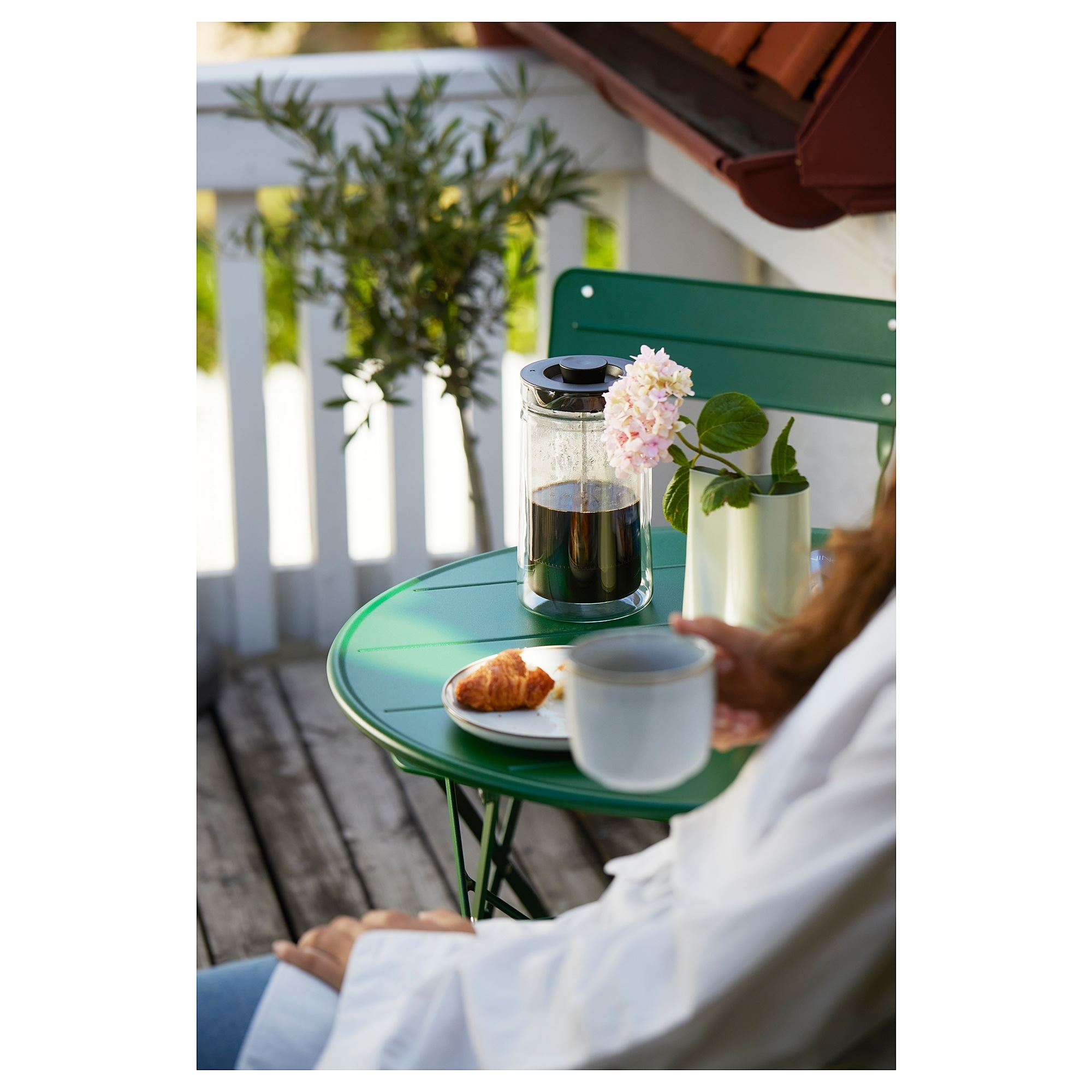 Sundso Table SUNDSÖ green 65 cm foldable table - 00509319 | IKEA