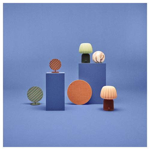 IKEA - KULGLASS, bluetooth hoparlörlü lamba, kırmızı-kahverengi-pembe, 38 cm