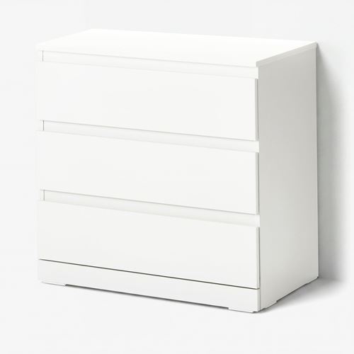 chest of 3 drawers