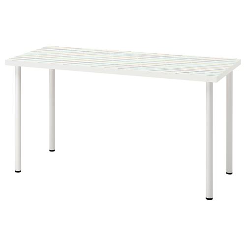 white/multicolour