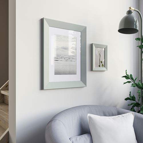 IKEA - PLOMMONTRAD, renkli çerçeve, soluk gri-yeşil, 30x40 cm
