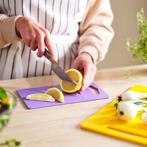 IKEA - BERGTUNGA, chopping board, bright yellow-lilac